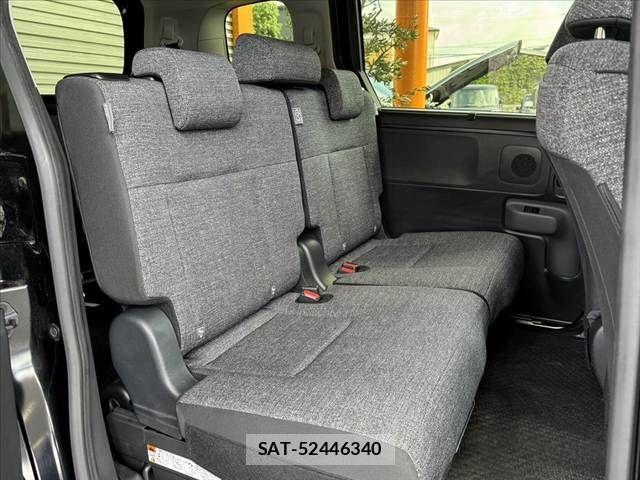 Toyota SIENTA 2022-11 8661583-17