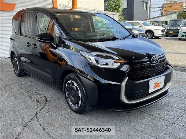 Toyota SIENTA 2022-11 8661583-7
