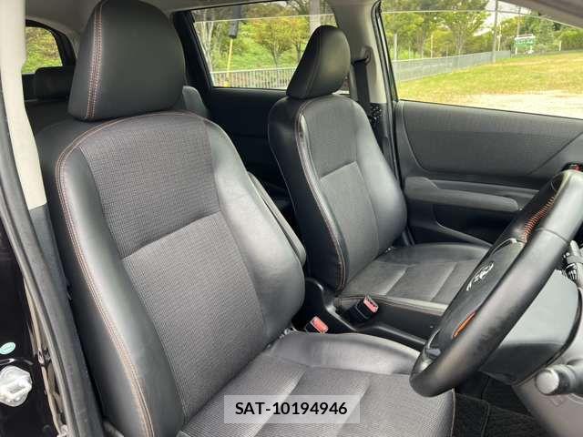 Toyota SIENTA 2017-09 8661589-8