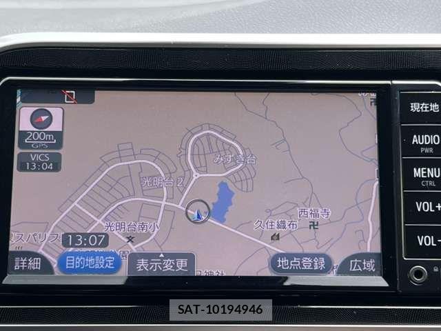 Toyota SIENTA 2017-09 8661589-16