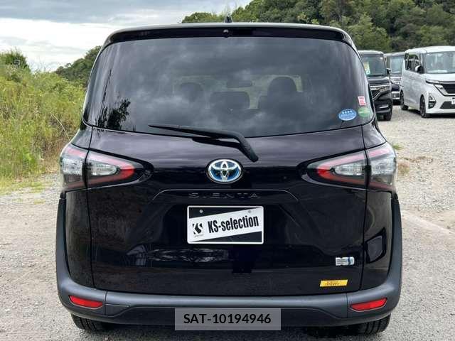 Toyota SIENTA 2017-09 8661589-4