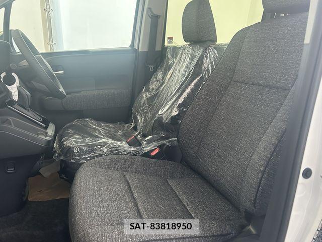 Toyota SIENTA 2026-08 8661573-22