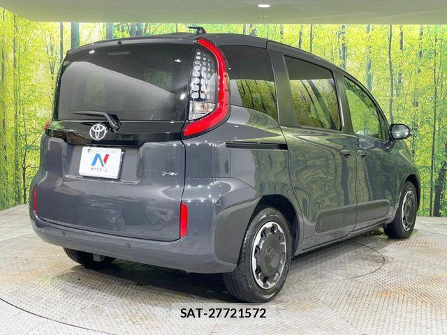Toyota SIENTA 2024-09 8666905-16
