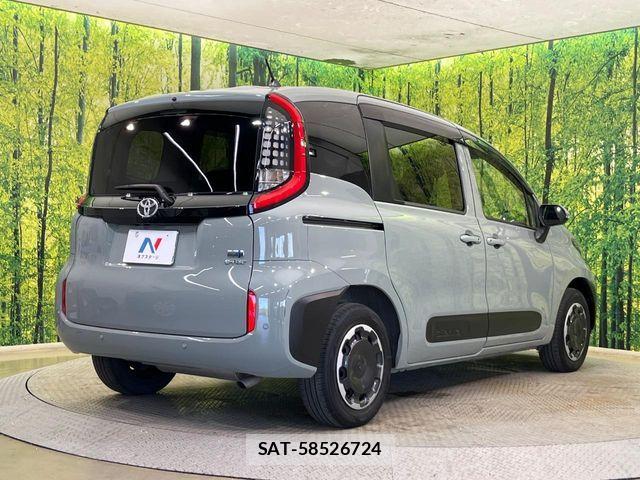 Toyota SIENTA 2023-02 8661576-16