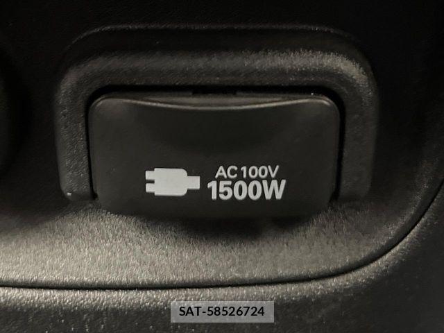 Toyota SIENTA 2023-02 8661576-7