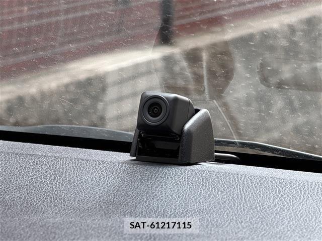 Toyota SIENTA 2022-01 8661584-12