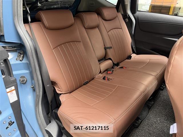 Toyota SIENTA 2022-01 8661584-15