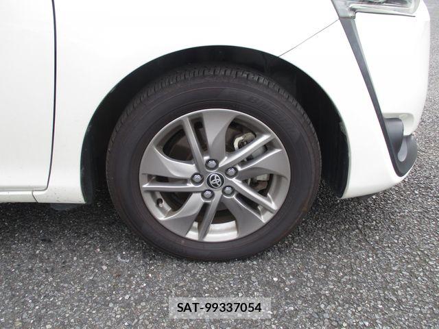 Toyota SIENTA 2015-10 8666916-6