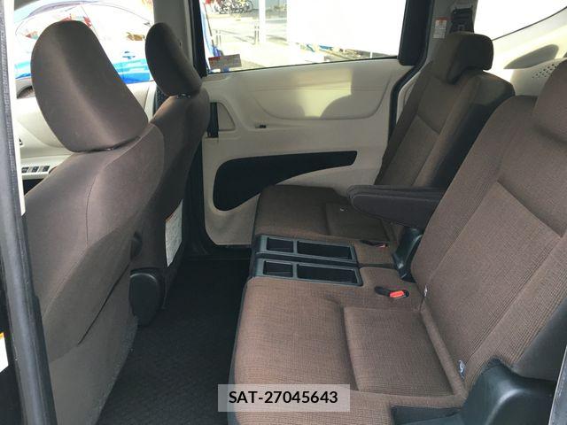 Toyota SIENTA 2017-06 8661596-20
