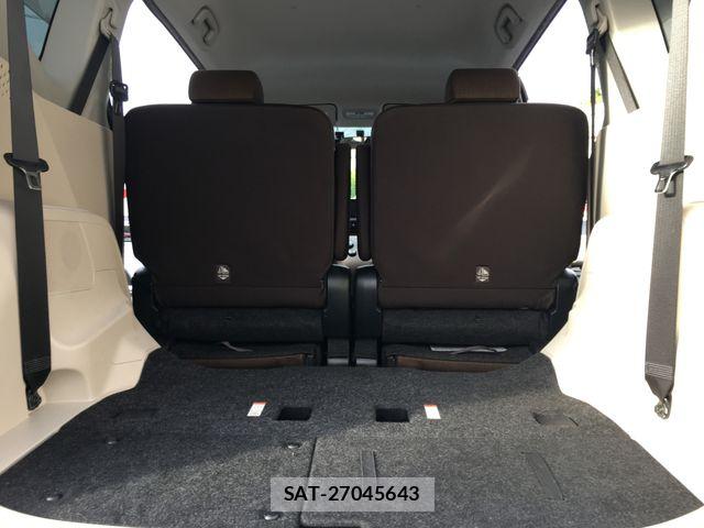 Toyota SIENTA 2017-06 8661596-28