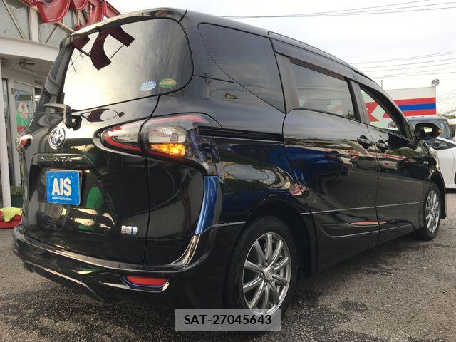 Toyota SIENTA 2017-06 8661596-6