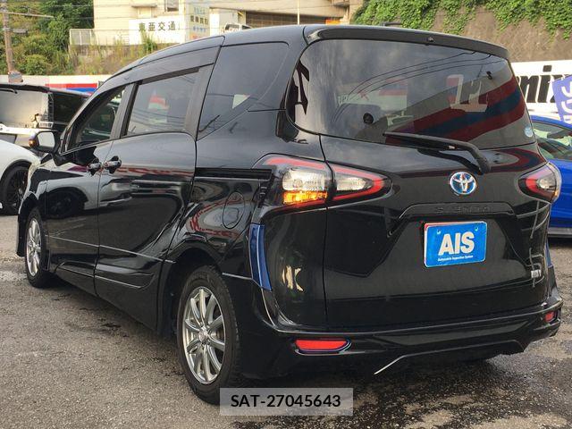 Toyota SIENTA 2017-06 8661596-8