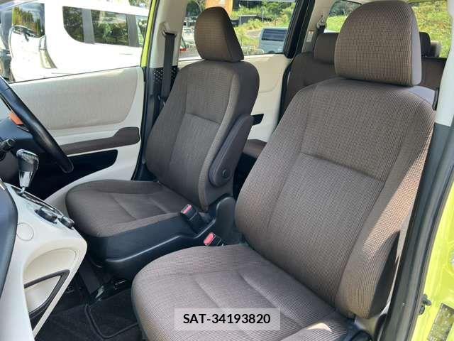 Toyota SIENTA 2016-09 8661588-10