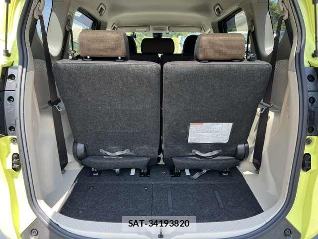 Toyota SIENTA 2016-09 8661588-13