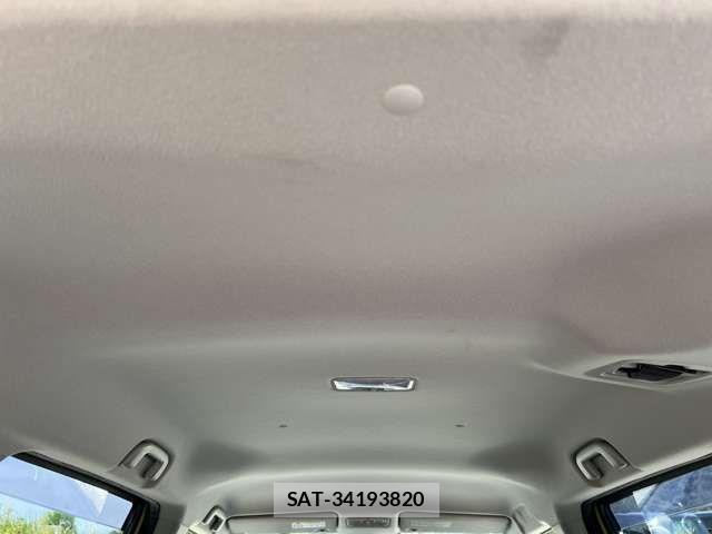 Toyota SIENTA 2016-09 8661588-15