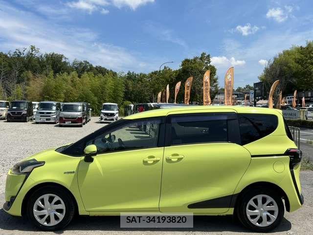 Toyota SIENTA 2016-09 8661588-5