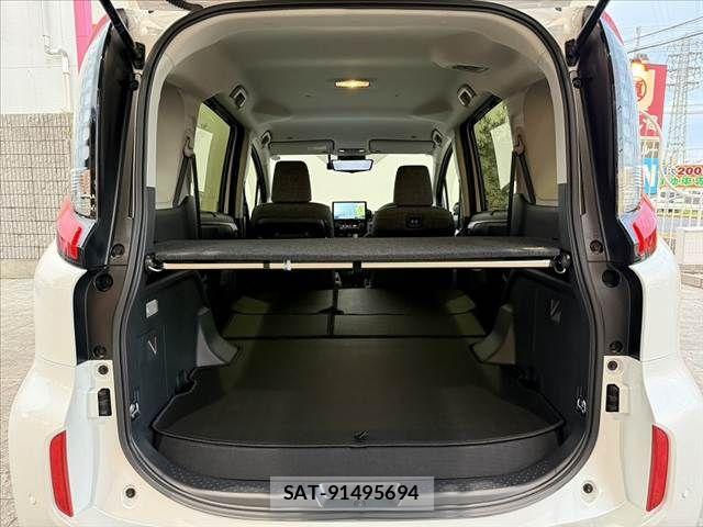 Toyota SIENTA 2026-01 8661580-19