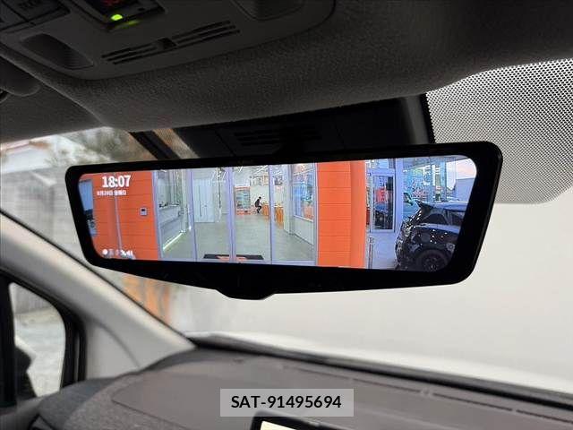 Toyota SIENTA 2026-01 8661580-5