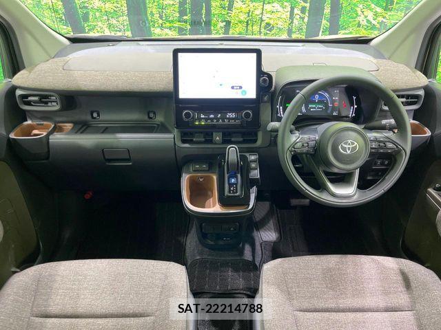 Toyota SIENTA 2024-08 8661577-1