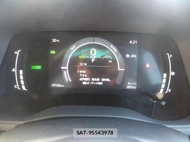 Toyota SIENTA 2024-01 8661575-9