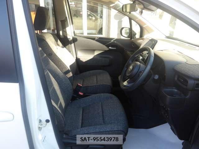 Toyota SIENTA 2024-01 8661575-4