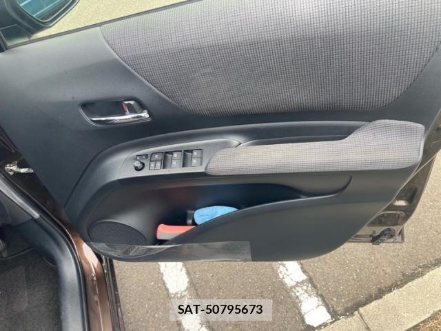 Toyota SIENTA 2018-07 8661599-16