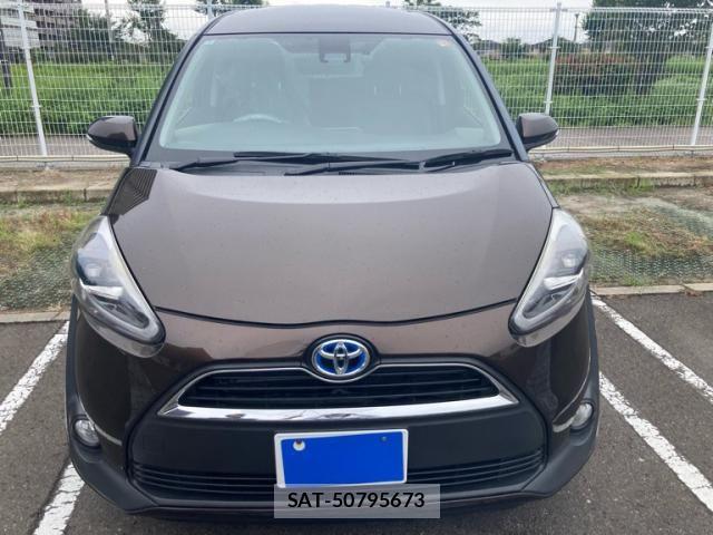 Toyota SIENTA 2018-07 8661599-1