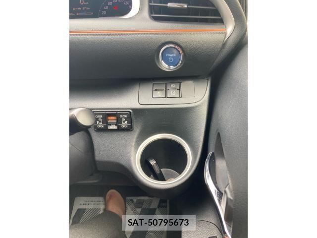 Toyota SIENTA 2018-07 8661599-22