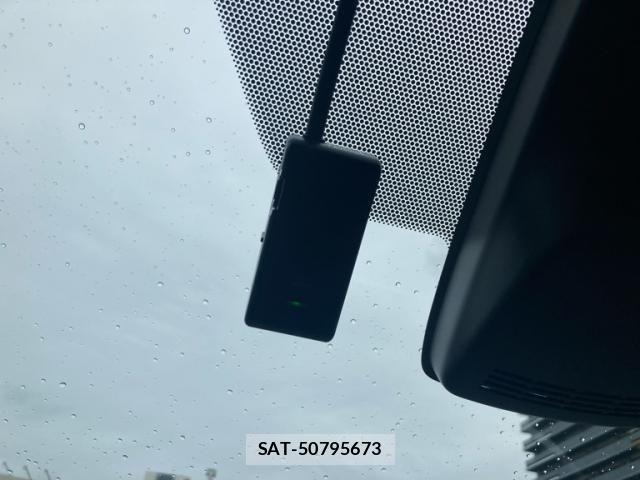Toyota SIENTA 2018-07 8661599-26