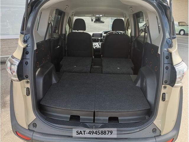 Toyota SIENTA 2019-12 8661586-3