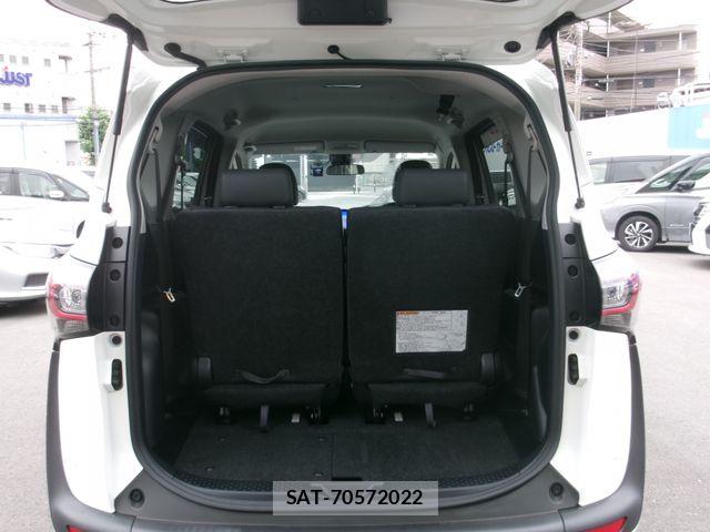 Toyota SIENTA 2020-02 8666909-10