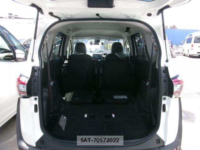 Toyota SIENTA 2020-02 8666909-11