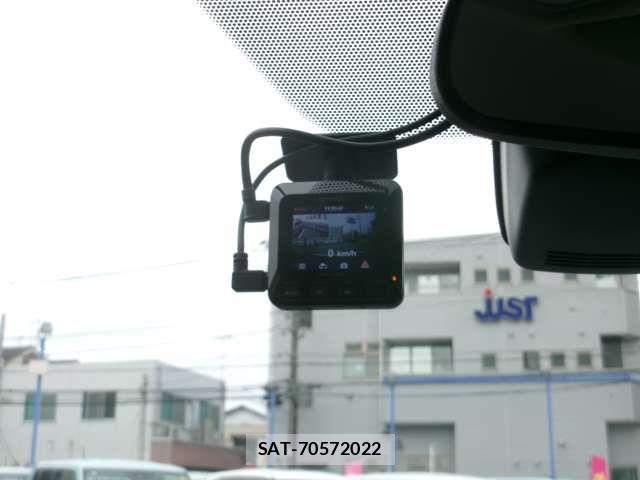 Toyota SIENTA 2020-02 8666909-18