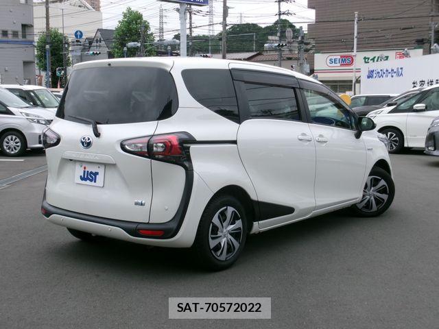 Toyota SIENTA 2020-02 8666909-3