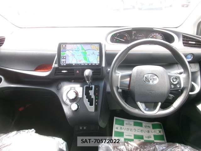 Toyota SIENTA 2020-02 8666909-4