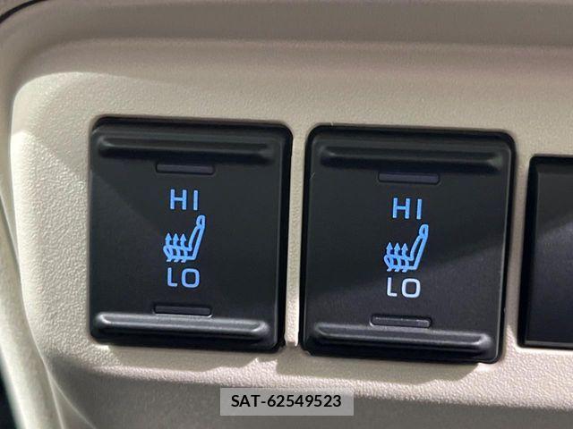 Toyota SIENTA 2024-05 8661579-9