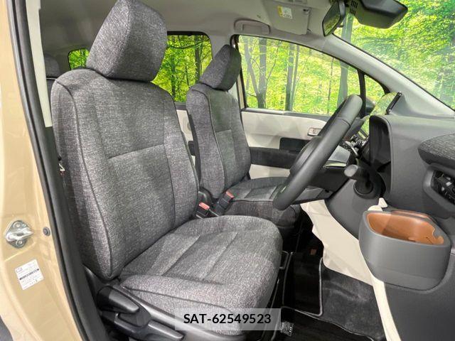 Toyota SIENTA 2024-05 8661579-8