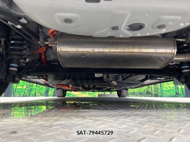 Toyota SIENTA 2024-09 8686564-18