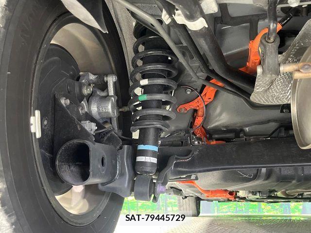 Toyota SIENTA 2024-09 8686564-19