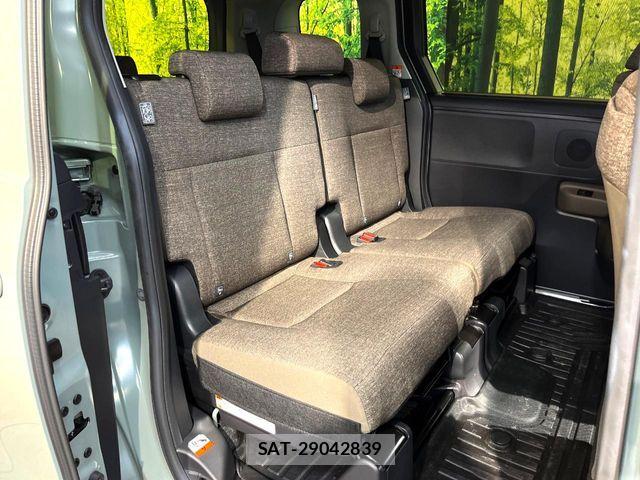 Toyota SIENTA 2023-10 8686563-9