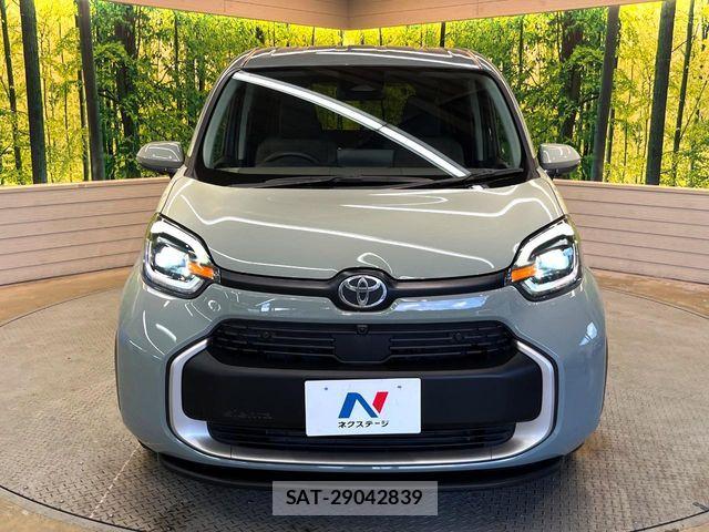 Toyota SIENTA 2023-10 8686563-14