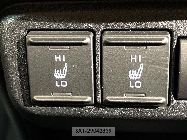 Toyota SIENTA 2023-10 8686563-6