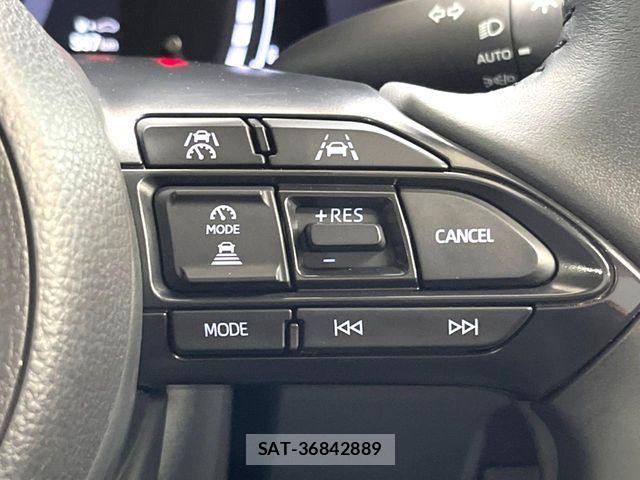 Toyota SIENTA 2025-09 8686554-5