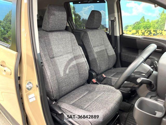 Toyota SIENTA 2025-09 8686554-7
