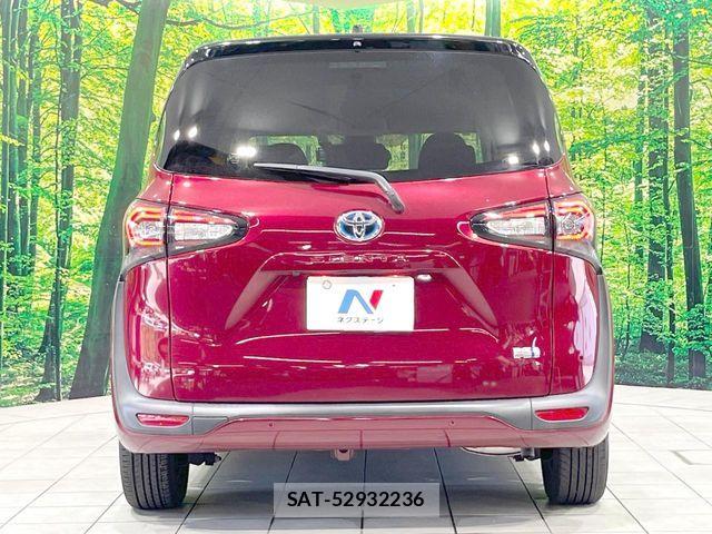 Toyota SIENTA 2021-10 8686565-15