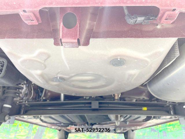 Toyota SIENTA 2021-10 8686565-18