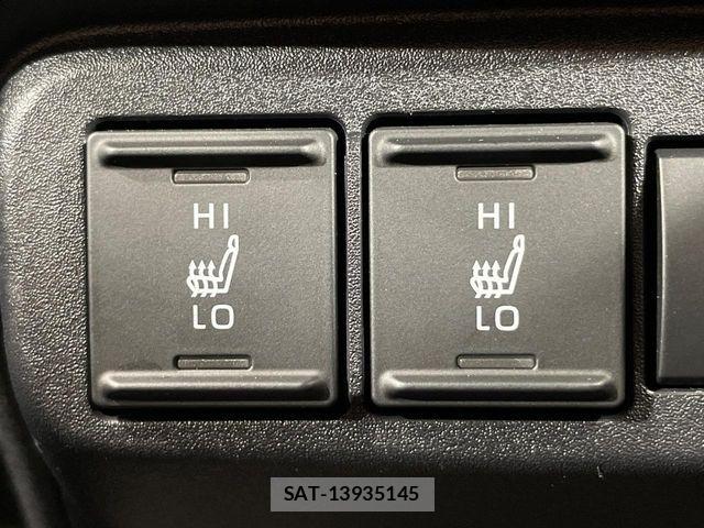Toyota SIENTA 2025-04 8686561-4