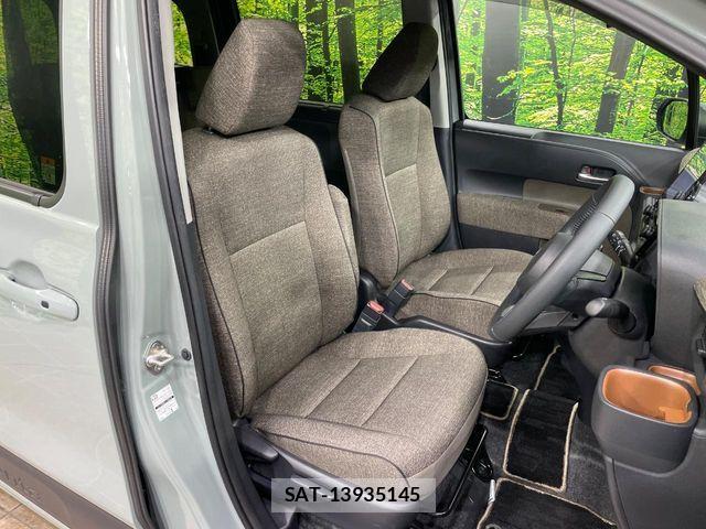 Toyota SIENTA 2025-04 8686561-7