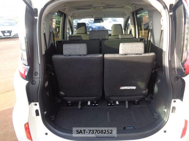 Toyota SIENTA 2022-10 8745871-11