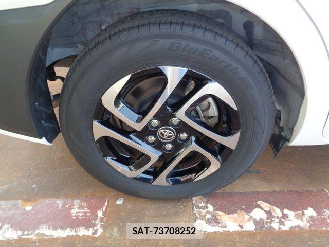 Toyota SIENTA 2022-10 8745871-23